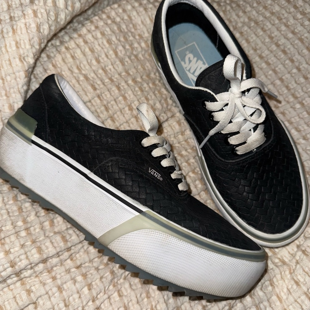 Vans Black and White platform Sneakers